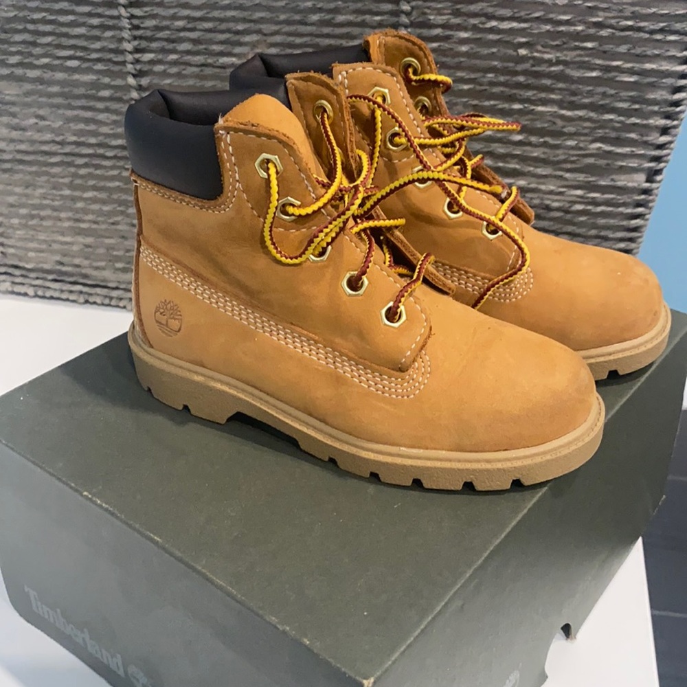 Boys Timberlands